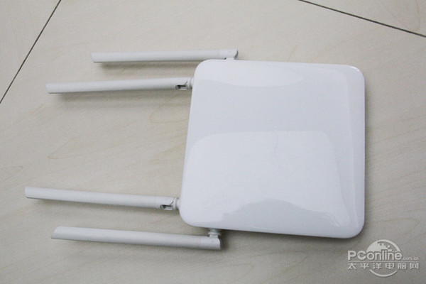 斐讯k2路由器背面参数详解,斐讯k2和tplink路由器哪个效果好