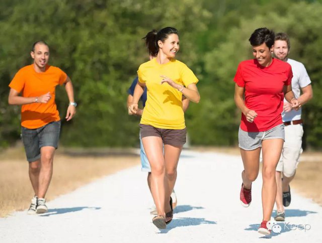 学生党体测1000米穿什么鞋,如何提高体测1000米