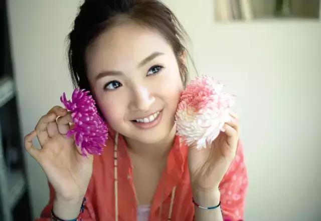 为什么很多男明星都喜欢林依晨,你们为什么喜欢林依晨