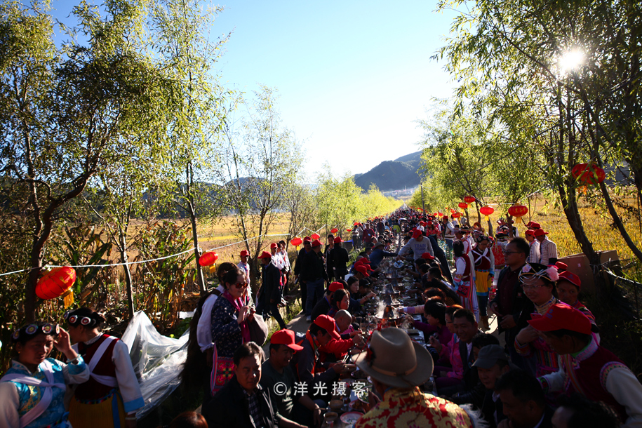 这个民族的祖先因战败被迫流离失所,却创造出世界上独一无二奇迹