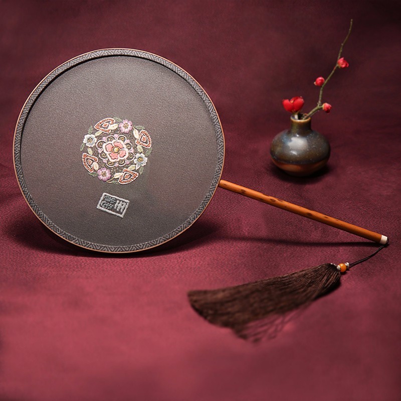 没有它，在古代就没法成亲，你最熟悉的陌生婚俗——却扇