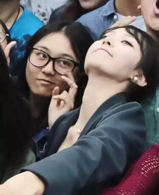 吃饭时直播,睡觉时赶路,《微能力者》校园宣传使出微能力!