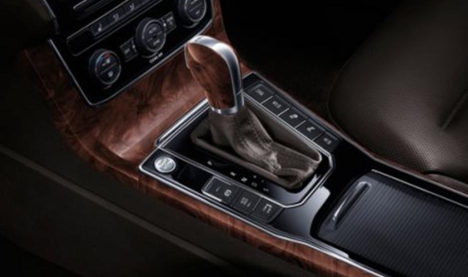 汽车更换变速器详细过程,更换汽车变速器全过程