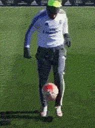 中国足球职业球员基本功好像真的差点意思没点干货怎么服众啊