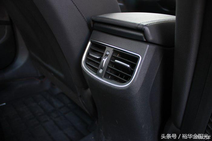 领动豪华版功能介绍,领动内饰改动