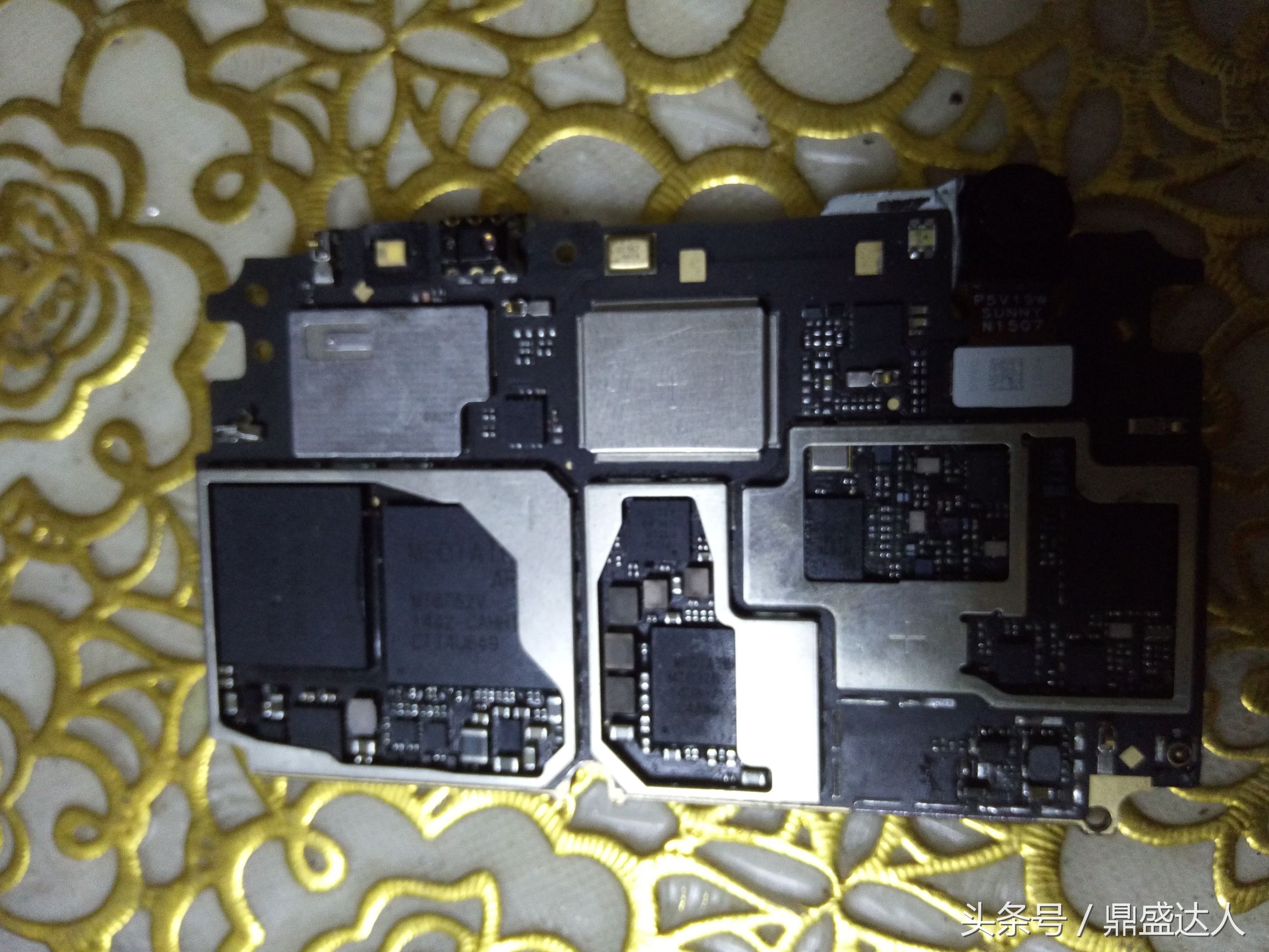 oppo6607拆机视频,拆opporeno6视频