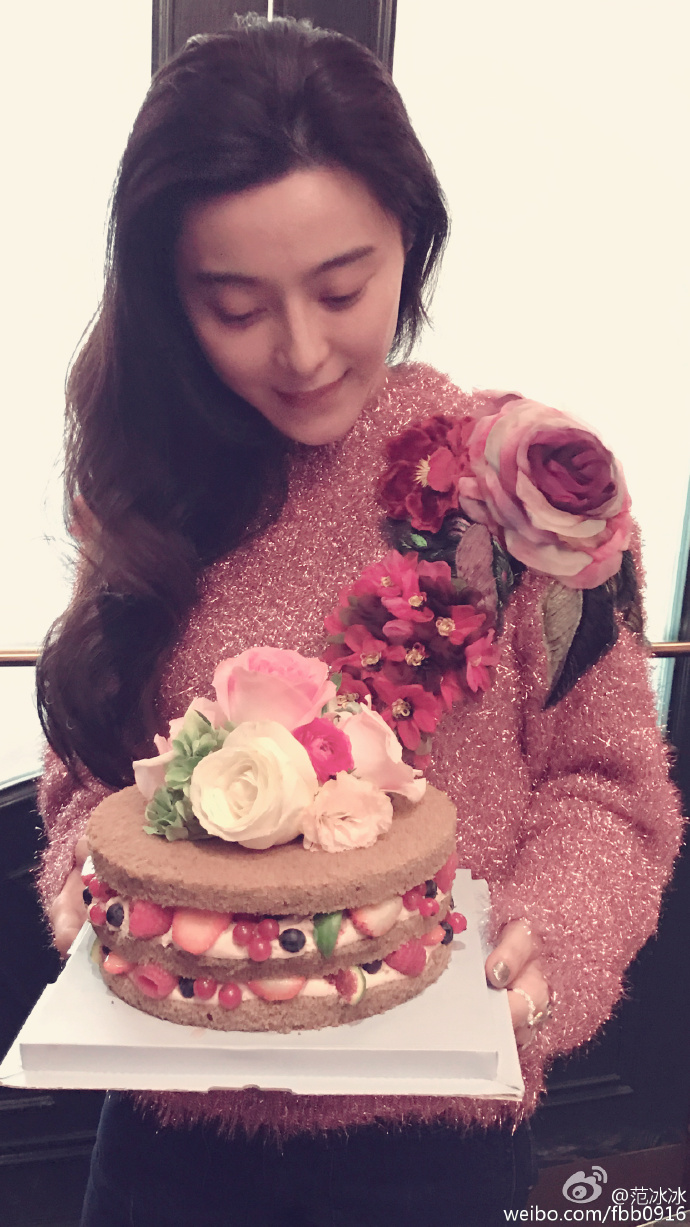 范冰冰为李晨庆生图片,李晨和范冰冰素颜照片