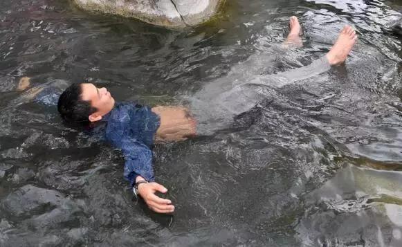 四川凉山彝族自治州瀑布温泉,四川超棒温泉冷门景点推荐