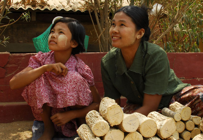 这个国家好奇怪美女都是“黄脸婆”