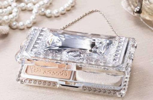 韩系妆容粉饼推荐,打造清透妆容的粉饼测评