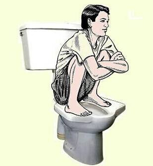 怎么解决马桶里的水溅到屁屁,马桶如何解决水花飞溅