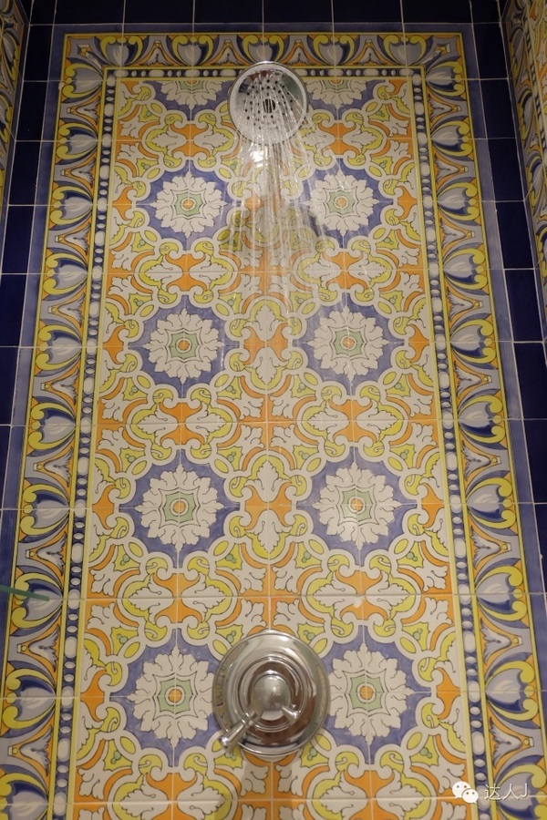 巴哈马和巴拿马区别,巴哈马跟巴拿马