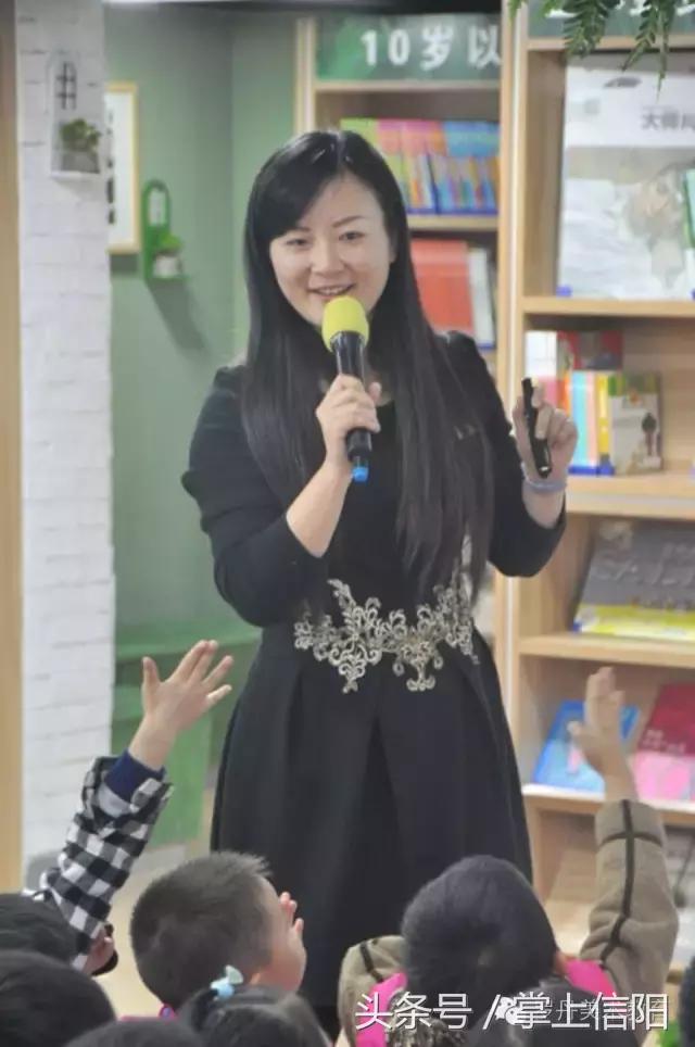 信阳罗丹小水滴阅读馆里享受阅读的时光,寻找罗丹最美教师