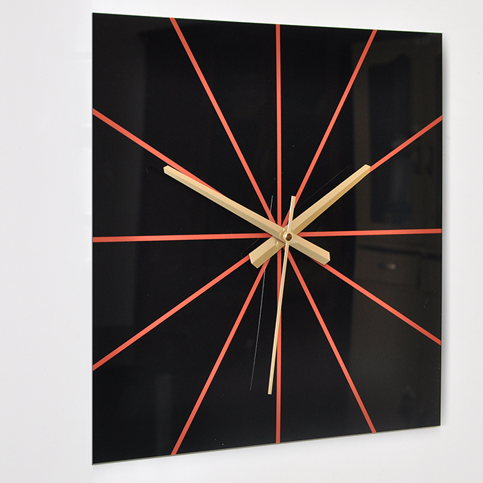 客厅钟表挂钟网红创意轻奢风,客厅创意挂钟