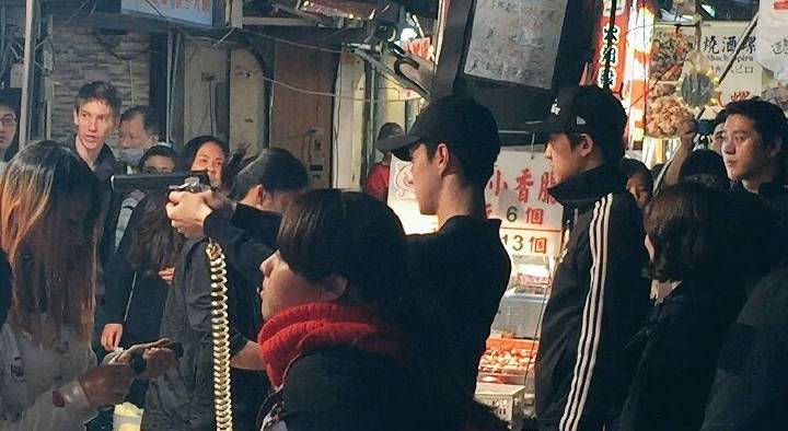 exo电台灿烈都暻秀吴世勋,exo都暻秀朴灿烈高度