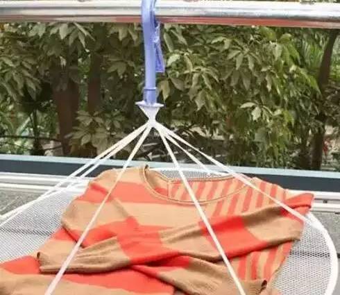 棉服羽绒服可以用洗衣机洗吗,羽绒服棉服洗了成坨怎么蓬松