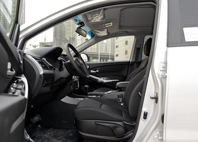 整车全进口，品质过硬，14万不到，2.0带T，为何无人买单