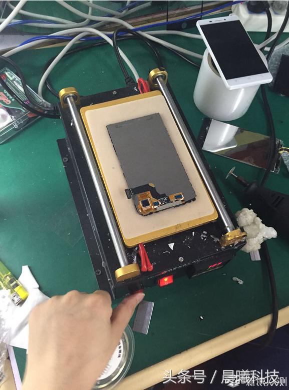 一加手机屏幕碎了维修,一加3屏幕拆解维修更换教程