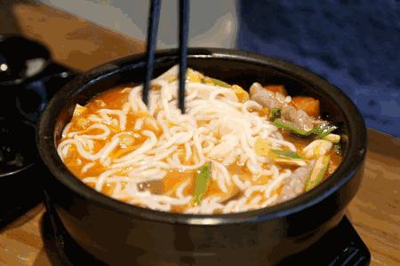 只花10块钱吃一餐,只花21元点了两个汉堡