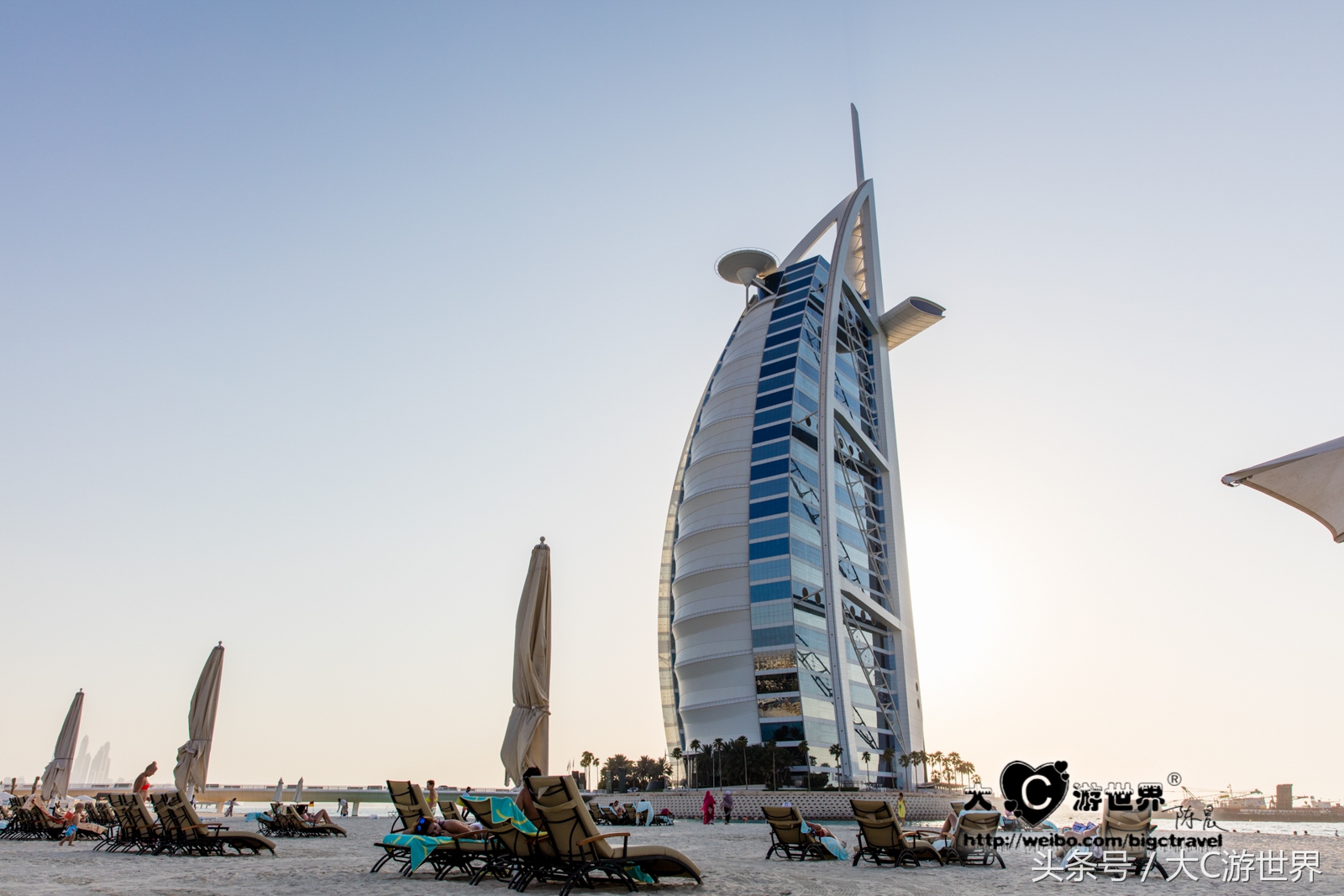 旅游的中国夫妻住迪拜帆船酒店,住迪拜帆船酒店攻略