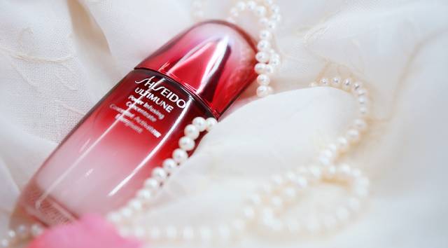 好用的大牌保湿精华推荐 (保湿效果最好的精华排行)