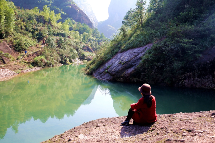 带上阳光开头结尾,阳光情人谷
