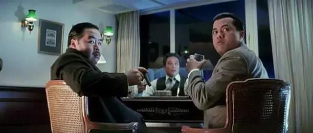 推荐好看的香港十大黑帮电影,国外评香港经典十大黑帮电影