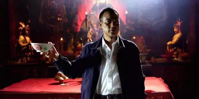 推荐好看的香港十大黑帮电影,国外评香港经典十大黑帮电影