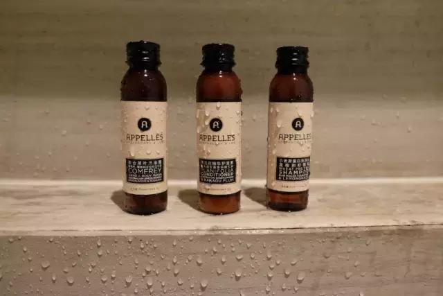 杨幂刘恺威最新一期从酒店出来,杨幂刘恺威法国巴黎定情之作