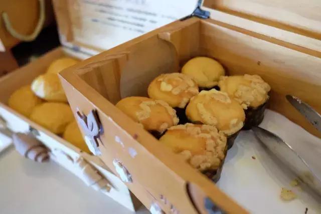 杨幂刘恺威最新一期从酒店出来,杨幂刘恺威法国巴黎定情之作