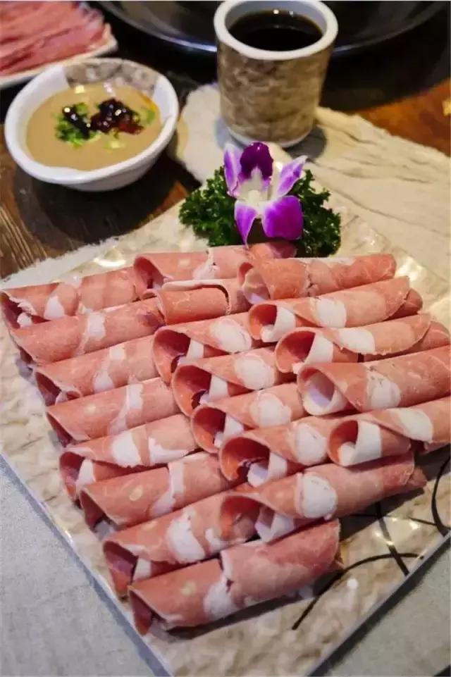 天津人吃的铜锅,冬季必吃老北京铜锅涮肉