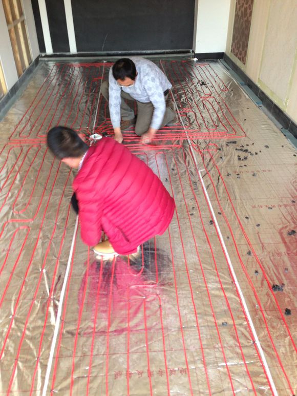 连云港碳纤维地暖,连云港石墨烯地暖和碳晶区别