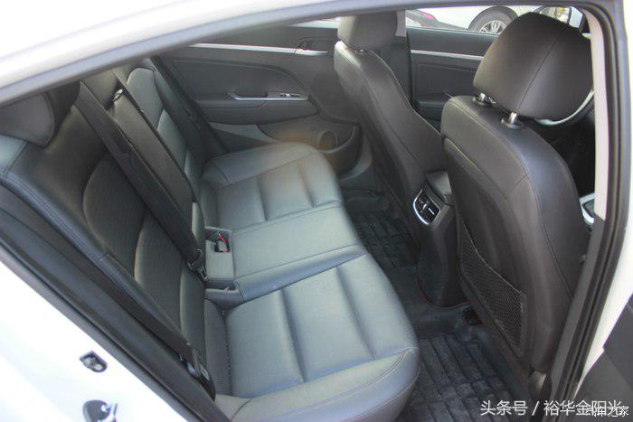 领动豪华版功能介绍,领动内饰改动