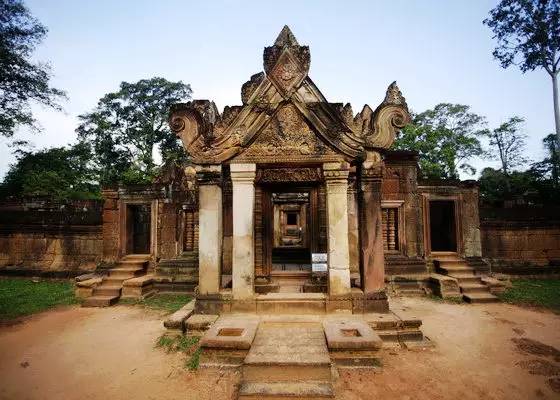 你在大雪纷飞我在南方的艳阳里,你在北方的艳阳里大雪纷飞