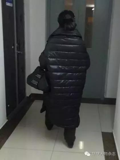遇上一个风不正经的冬天，是时候来膜拜一下羽绒服界的杠把子了