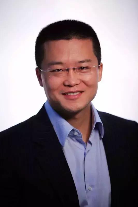 从打工仔到千亿资产莆田首富,从工程师跳槽到经理