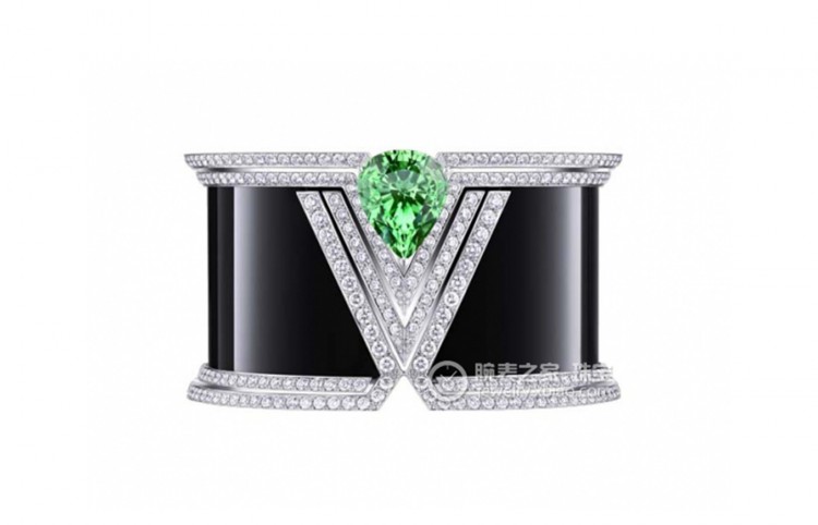 “潜力股”沙弗莱石，拿什么实力叫嚣祖母绿