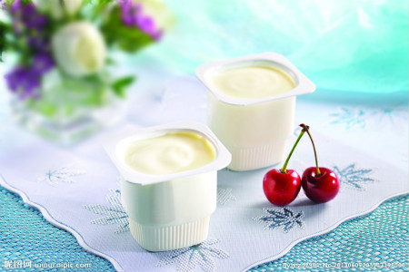 柿子能和酸奶一起吃吗会肚子疼吗,柿子酸奶香蕉一起吃