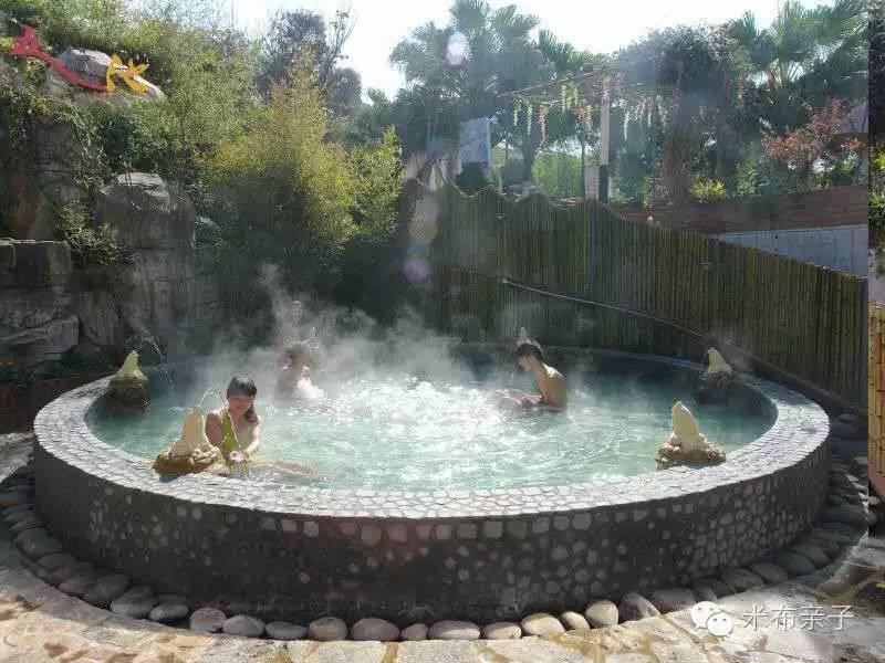昆明好玩的温泉一人100元,昆明最好的温泉推荐吃住玩一体