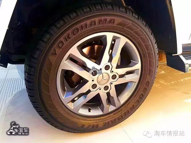奔驰g5004x4越野车越野性能展示,二手g500奔驰最新报价