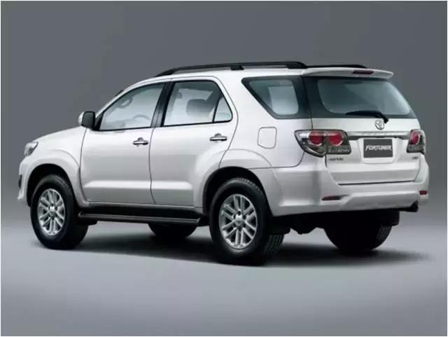 中东人去买车,中东人买汽车