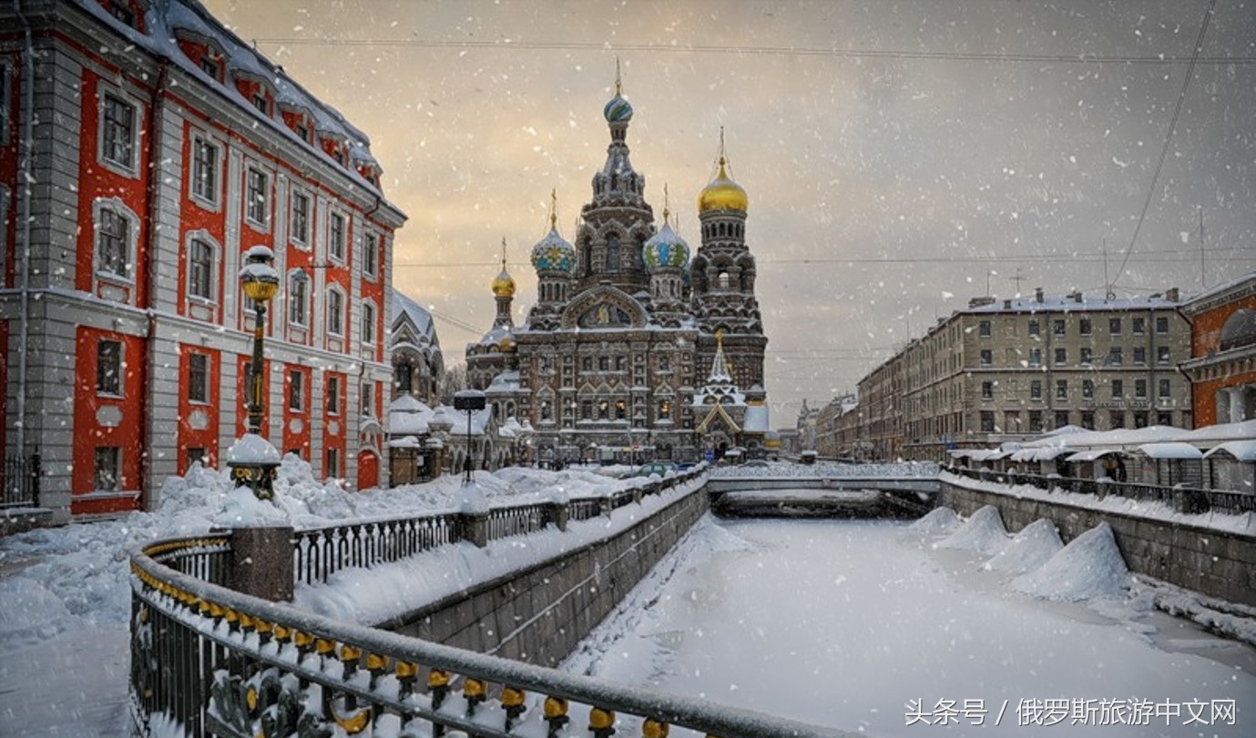 圣彼得堡的冬天和莫斯科哪个冷,圣彼得堡冬天为什么没有东北冷