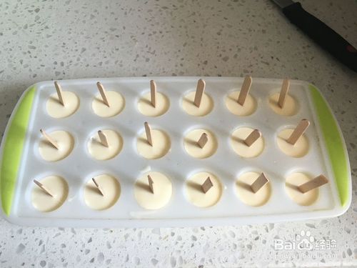 美味爽口蔓越莓绿豆冰糕,蔓越莓冰沙板栗绿豆糕试吃