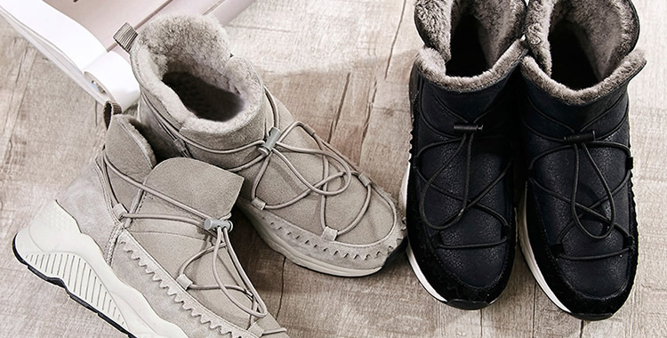 洋气雪地靴女显脚小,年轻人穿的雪地靴好看时尚