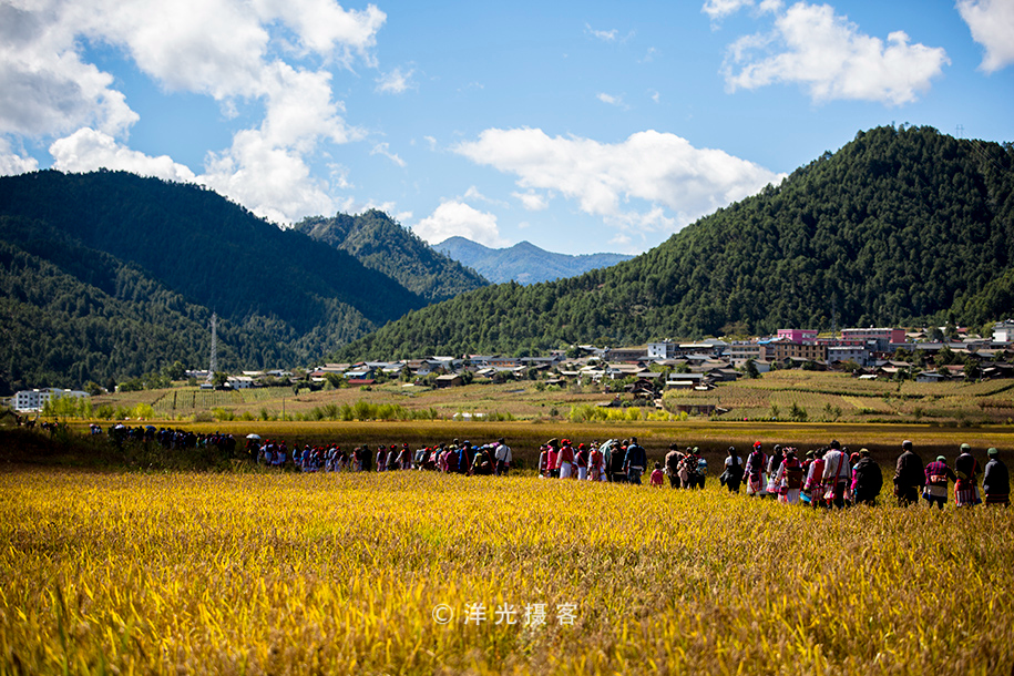 这个民族的祖先因战败被迫流离失所,却创造出世界上独一无二奇迹