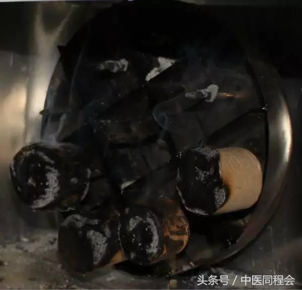 正中堂,专业的艾灸中医馆