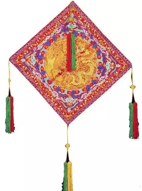 没有它，在古代就没法成亲，你最熟悉的陌生婚俗——却扇