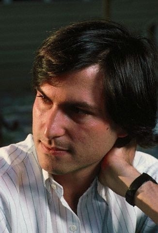 史蒂夫乔布斯真实生平,史蒂夫·乔布斯生平的伟大事迹