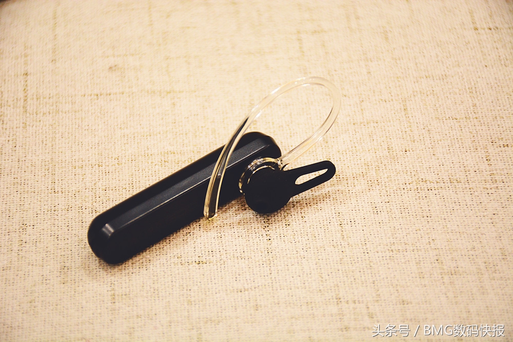 qcyq30c鏃犵嚎钃濈墮鑰虫満,qcy-q30鑰虫満