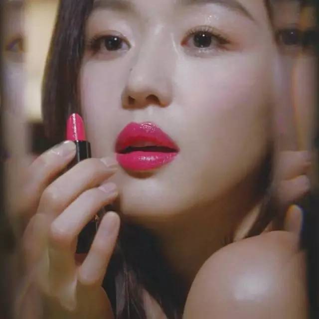 秋冬显白橘调口红,最新款色号口红女神必备